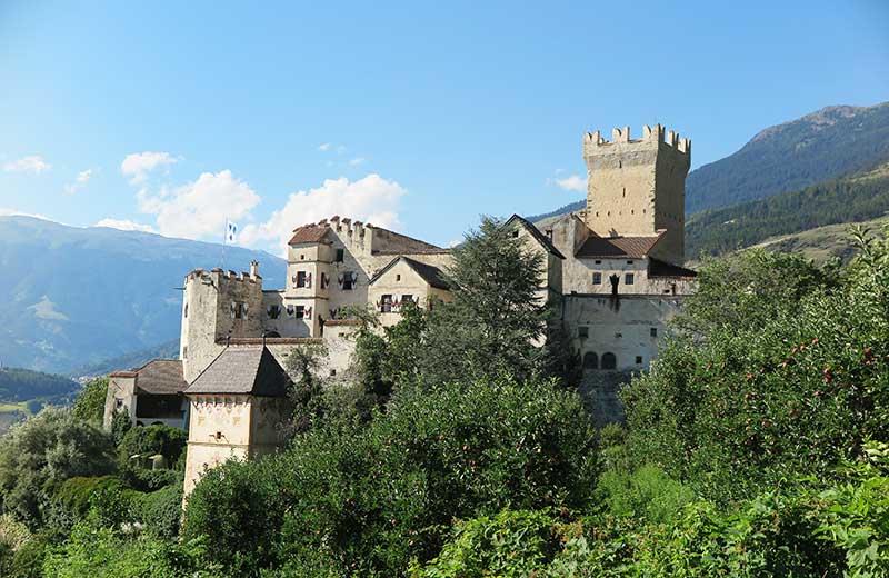 Castelli in Val Venosta